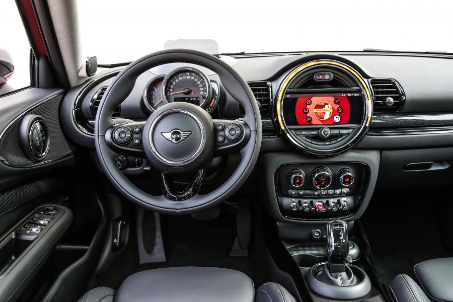 Торпедо Mini Cooper SD Clubman (F54) 2019 года  (WW) (фото 31 из 42)